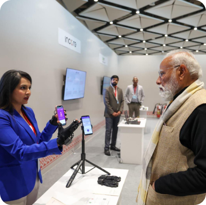 Prime Minister at innovation display